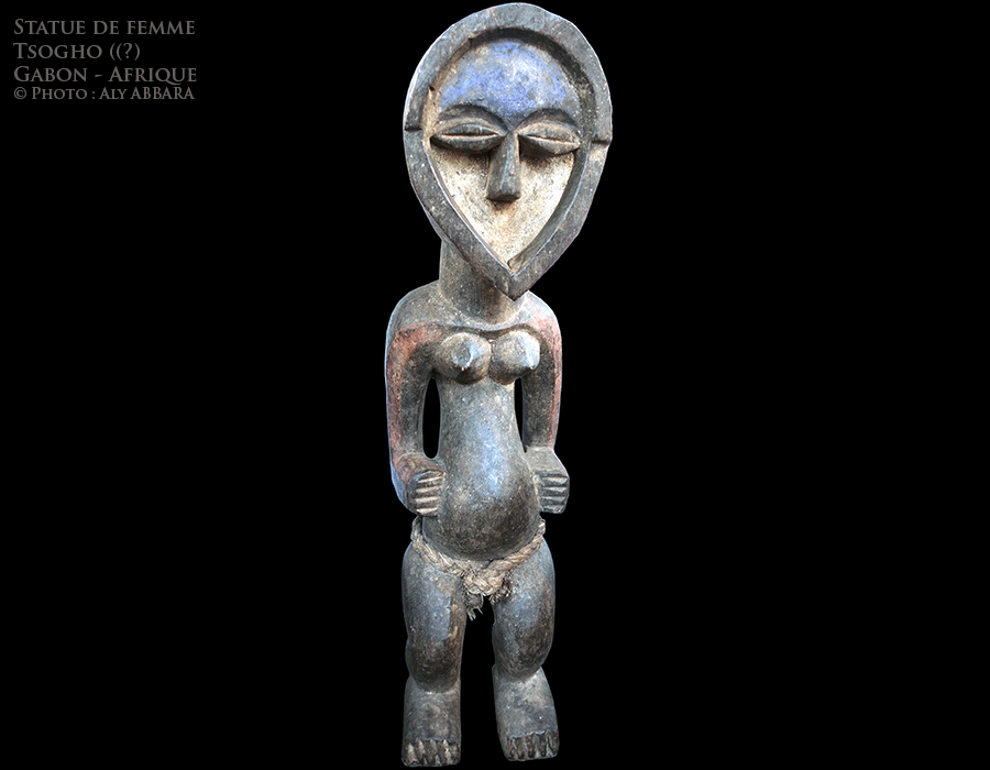 Statuette de femme produit probablement par le peuple Tsogho - Gabon - Exemple 1