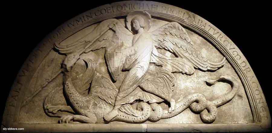 L'archange Saint-Michel tuant le dragon de l'Apocalypse