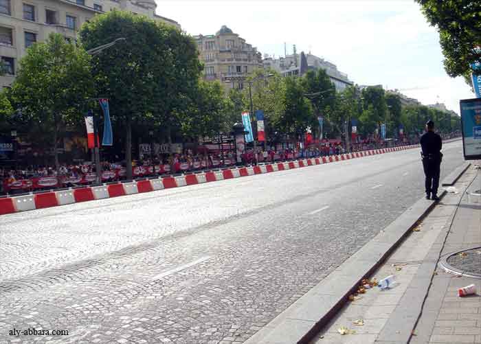 Paris : Champs-Elysées ; Tour de France