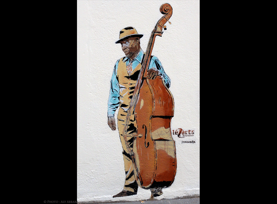 Art mural à Paris - Art Urbain - Janaundji - Lézarts de la Bièvre - Musicien bassiste
