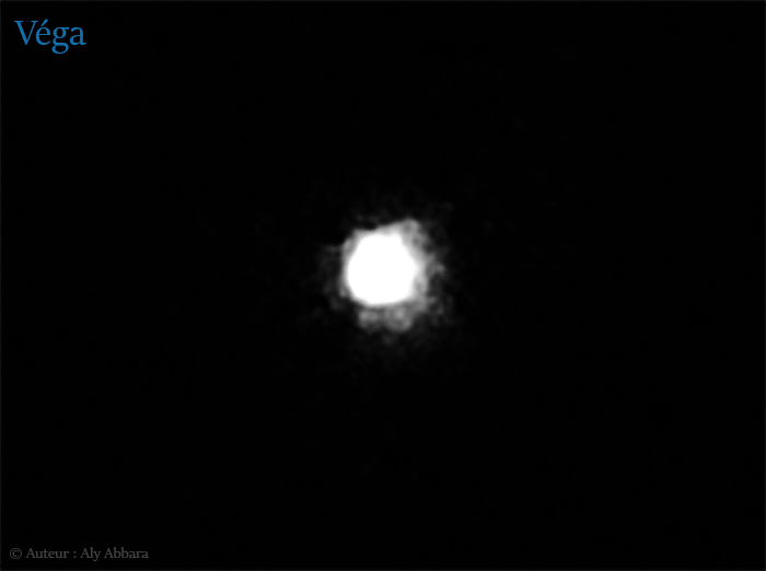 Astronomie - Constellation de la Lyre - Lyra (Lyrae - Lyr) - Véga (Vega - Wéga)