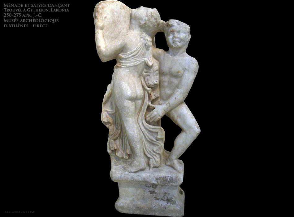 Athènes  - Grèce - Musée archéologique national - Ménade en délire dansant avec un jeune satyre