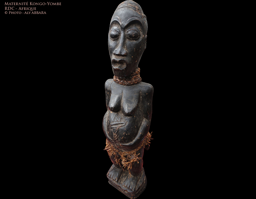Art africain - Maternité Yombe-Kongo (femme enceinte debout) - République Démocratique du Congo