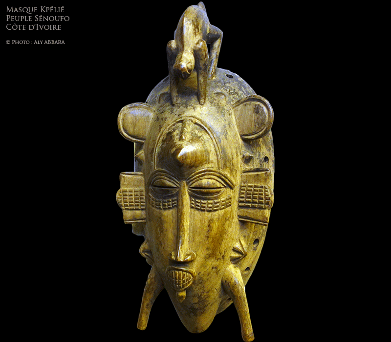 Art africain - Masque Sénoufo kpélié surmonté d'un lézad (caméléon) - Sénoufos - Côte d'Ivoire