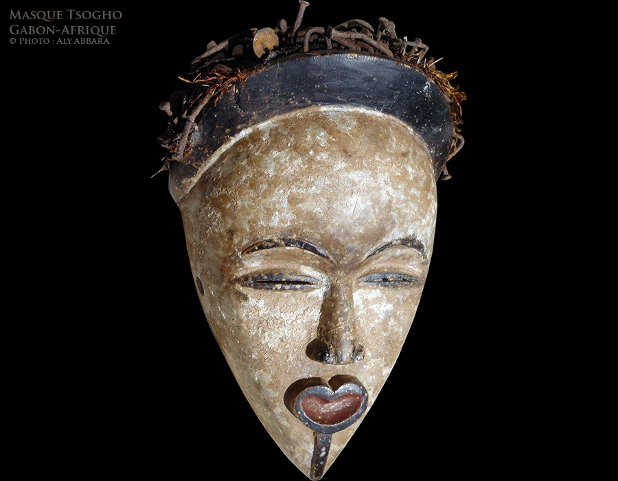Masque produit par le peuple Tsogho - Gabon - Exemple 7