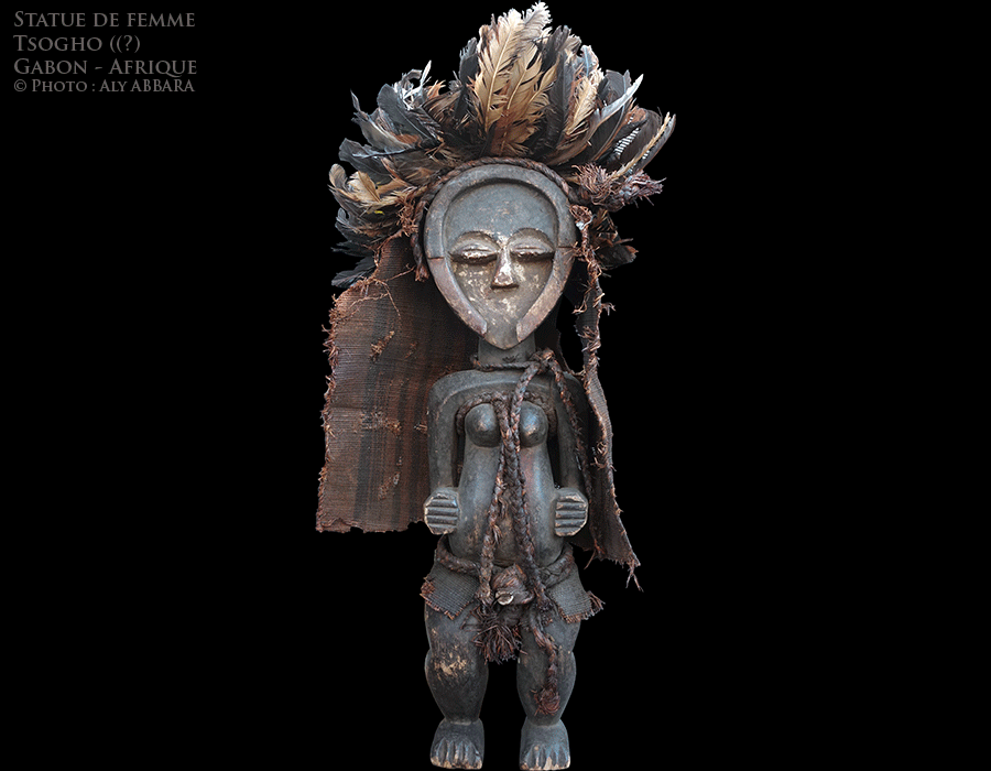 Statuette de femme produit probablement par le peuple Tsogho - Gabon - Exemple 2