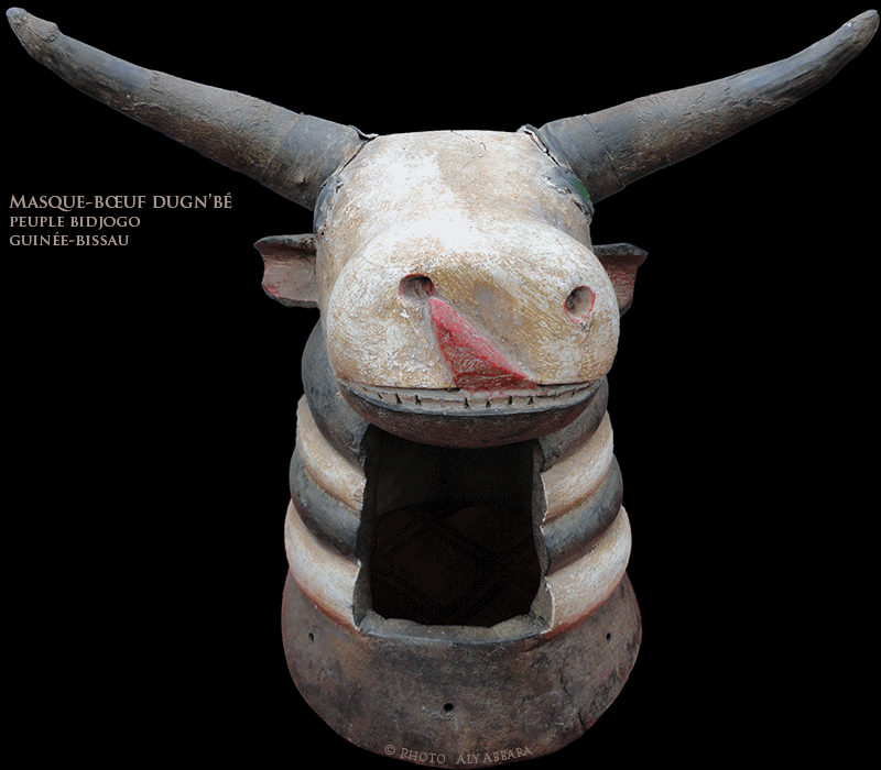 Masque-boeuf - Dugn Bé - Sculpture du peuple Bidjogo - Guinée-Bissau
