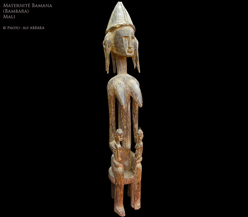 Art africain -  Statue représentant la maternité - Mère avec ses deux jumeaux - Peuple Bamana (Bambara) - Mali