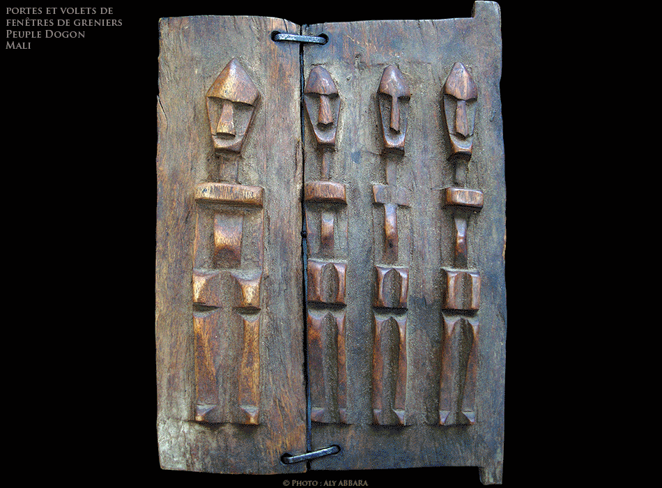 Porte de grenier - bas-reliefs représentant les Nommo, ancêtres mythiques des Dogon et des animaux protecteurs - Mali