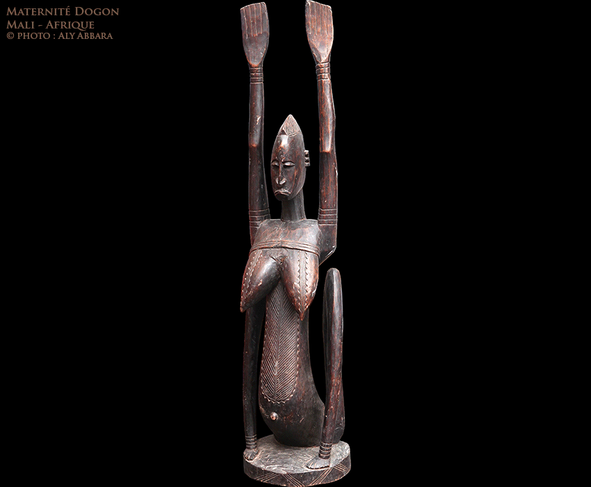 Art africain - Statue féminine - femme aux deux bras levés - Maternité - Style Tellem - Peuple Dogon - Mali