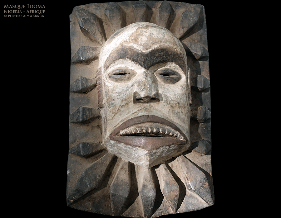 Art africain - Masque produit par le peuple Idoma - Nigeria
