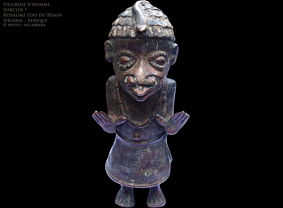 Art africain - Statue d'un sorcier - Royaume Edo du Bénin - Culture de Bini (Bénin) - Nigeria