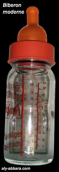 Biberon moderne pour nouveau-né