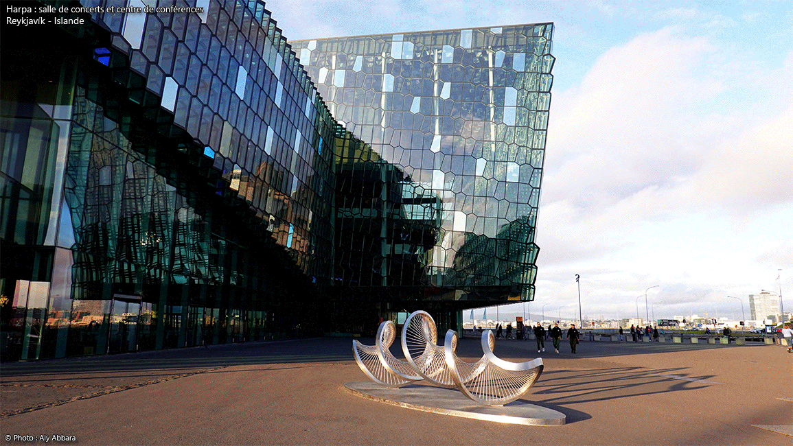 Islande (Iceland) du sud-ouest - Harpa : salle de concert et salles de conférence à Reykjavik