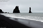 Islande (Iceland) - Reynisfjara (la Plage de sable noir) et Reynisdrangur (les Piliers rocheux)