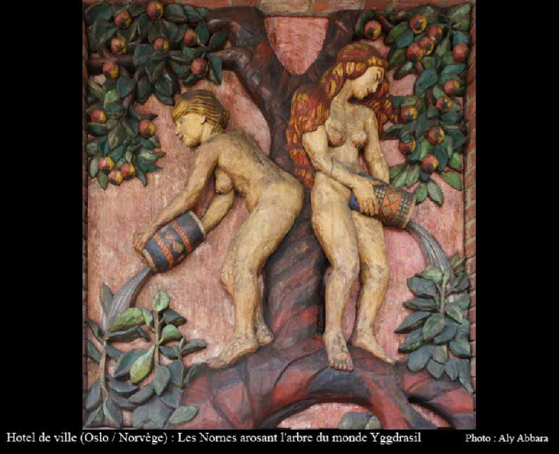 L’arbre du Monde Yggdrasil arrosé par les Nornes - Mytholgie nordique