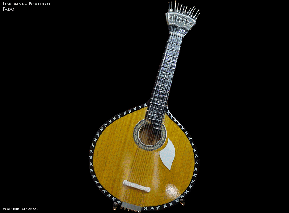 La guitarra portugaise