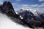Les Drus et le Mont Blanc