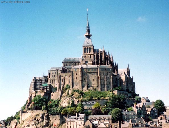 France : le Mont Saint-Michel ; vue du côté Sud-Est