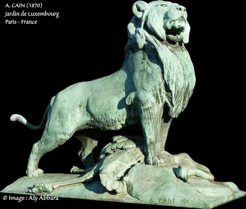 Sa majesté le lion terrassant une autruche - Statue en bronze de A. CAIN (1870)