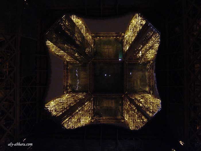 Paris : Tour Eiffel ; vue interne