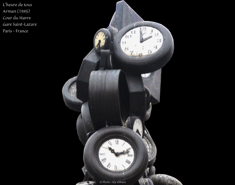 Paris - Cour du Havre devant la gare St-Lazare - L'heure de tous - Oeuvre d'Arman (1985)
