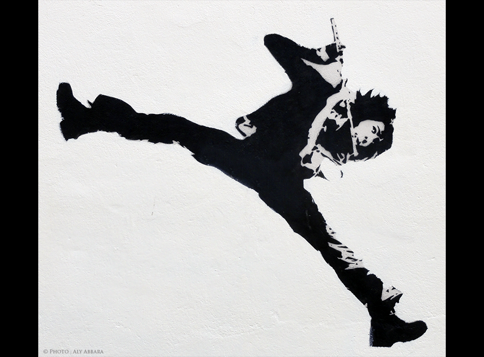 Oeuvre signée JEF AEROSOL - Association des Lézarts de la Bièvre - Sans titre 03