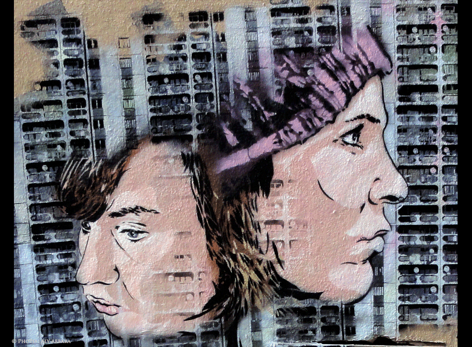 Oeuvre signée Janaundjs de l'association des Lézarts de la Bièvre - deux têtes de femmes