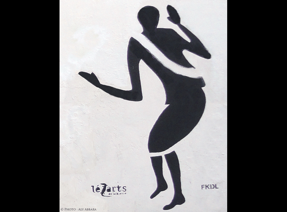 Oeuvre signée FKDL - Association des Lézarts de la Bièvre - Femme en mouvement