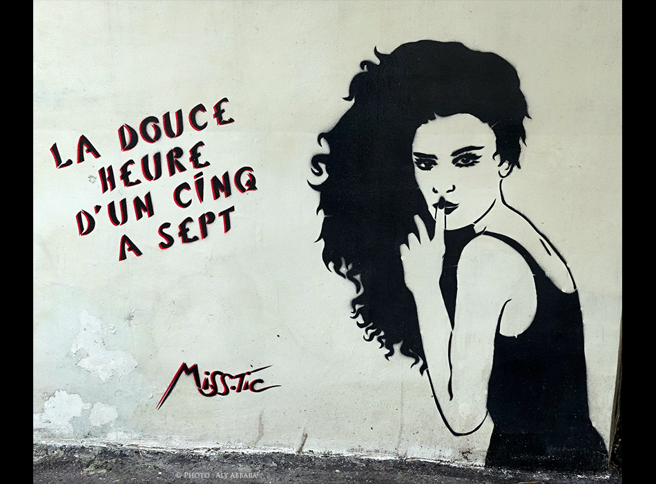 Paris - Art de rue (Street Art - Art urbain mural) - Pochoir mural signé Miss-Tic -  Épigramme (La douce heure d'un cinq à sept)