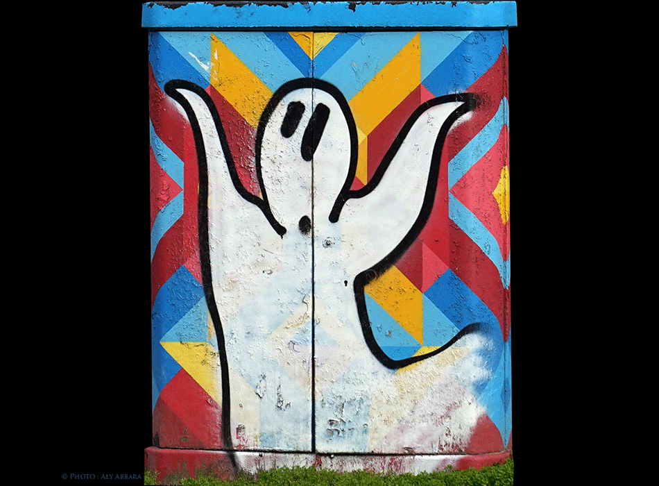 Paris - Art urbain mural - Fantôme - Rue Raspail