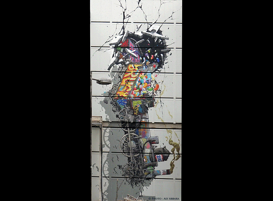 Paris - Art urbain mural - Locomotive - Avenue Maine