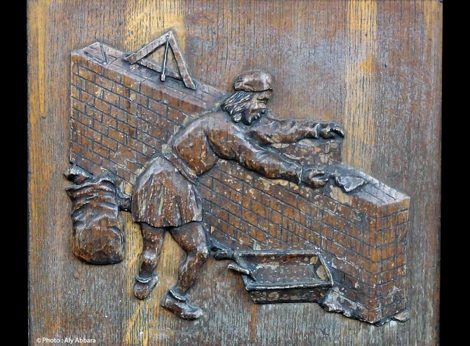 Paris -Arts et métiers : Maçon - الفن في الشارع الباريسي