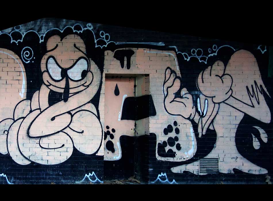 Paris - Arts de la rue - Au bistro ; Complicité - الفن في الشارع الباريسي