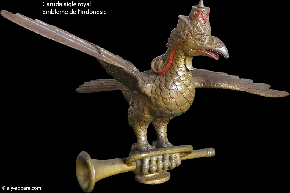 Garuda, mi-homme, mi-oiseau