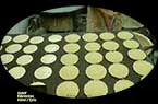 Syrie - Pâtisserie - Qataïf - fabrication des galettes - صناعة صفائح القطايف ـ حمص 