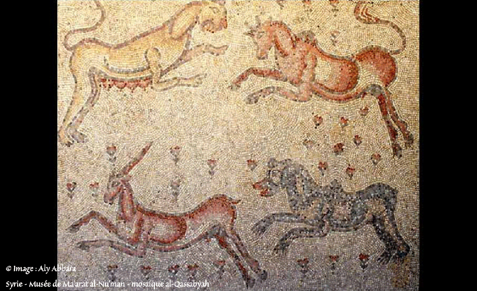 Mosaïque de Syrie - Un éland de Derby (?) affrontant une lionne - une hyène poursuivant une gazelle de Thomson