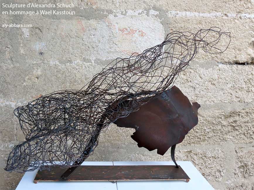 Déesse de la fertilité, sculpture de Jocélyne BURYN, en hommage au sculpteur syrien, Waël Kasstoun, mort sous la torture dans un des enfer en Syrie de 21° siècle